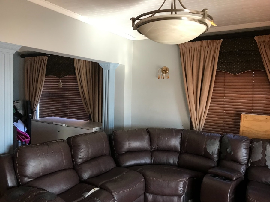 4 Bedroom Property for Sale in Rykmanshoogte Free State